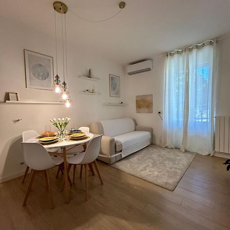 V&C Home Rental Specialist Appartamenti Fronte Lago Maggiore Germignaga Zewnętrze zdjęcie